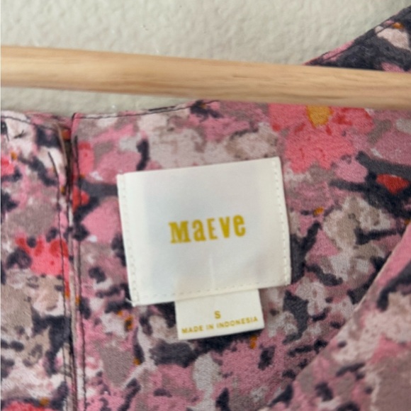 MAEVE Blouse - Picture 2 of 5